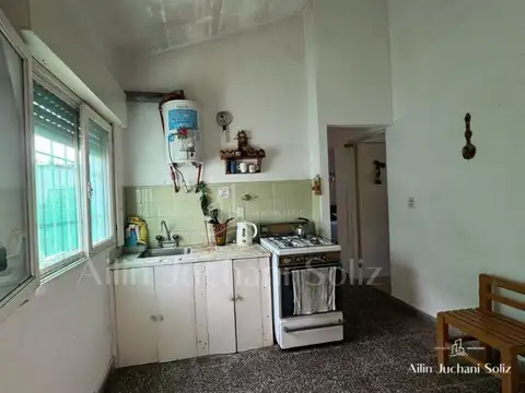 Casa 3 ambientes con 1 baño