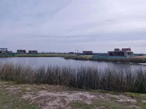 Amarras - Puertos del Lago