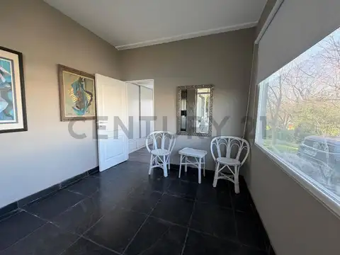 CASA 5 AMBIENTES EN ALQUILER | BARRANCAS DE SAN BENITO