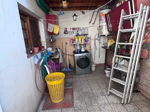 Depto Tipo Casa en Venta al Este