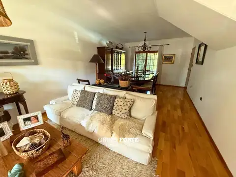Casa en Venta en Urca, USD 290.000