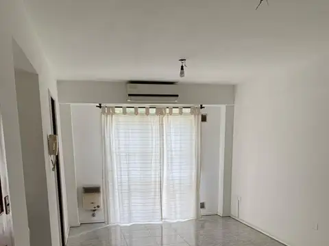 Departamento en Venta en Moron, USD 65.000