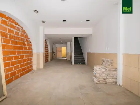 Local en Alquiler en Retiro, $ 3.250.000