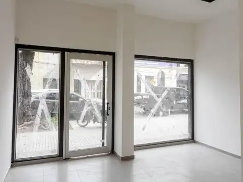 Venta local y cocheras oportunidad de inversión!