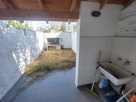 VENTA TRÍPLEX APTO CRÉDITO - B° SANTA GENOVEVA