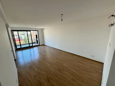Departamento 4 ambientes con 3 baños