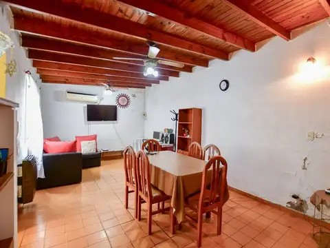 Depto Tipo Casa en Venta de 4 dormitorios