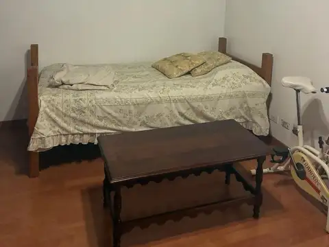 Depto Tipo Casa en Alquiler en Villa del Parque, $ 1.400.000