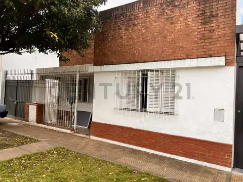 Casa 1 dormitorio en venta en San Carlos