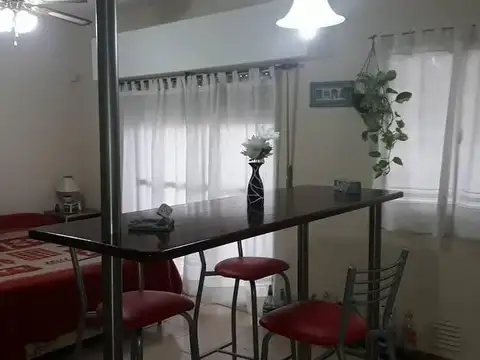 Monoambiente al frente en venta