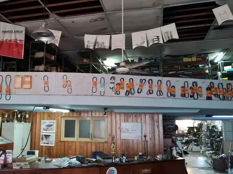 Local en Venta 60 años