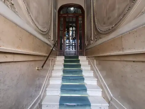 Departamento en Venta de 6 dormitorios