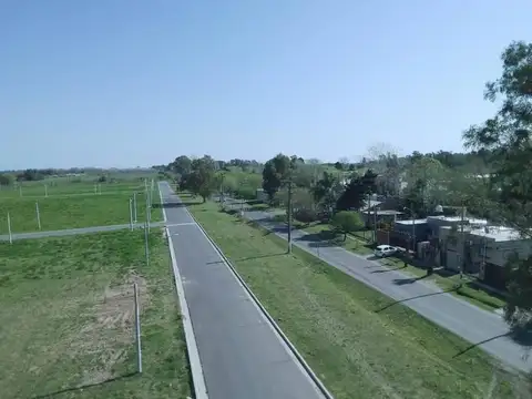 Lotes en Altos de Don Carlos - 501 y 138 - J Hernandez