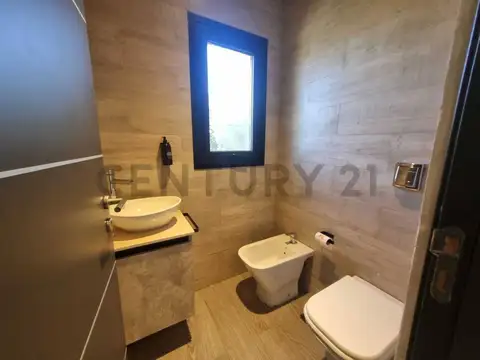 VENTA CASA 3 DORM TEJAS 4 MALAGUEÑO