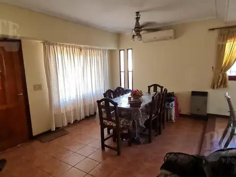 Casa en Alquiler de 3 dormitorios