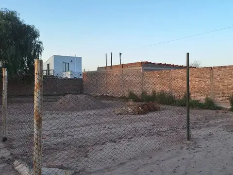 Vendo Lote en Barrio Rincones de Laprida, Maipú