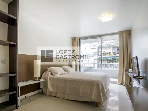IMPECABLE! Balcón al frente! T/luz y sol! AMOBLADO Y EQUIPADO! Todo a nuevo! Full amenities! Vigilancia 24hs! ÚNICO! OPORT!