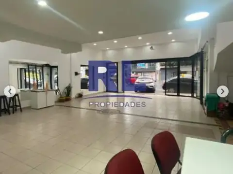 Local en venta en Villa Luro