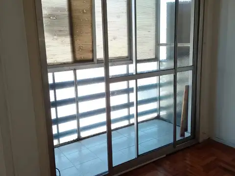 Alquiler Monoambiente con cocina y balcon! unico en la zona con espectacular vista! Muy bajas expensas 