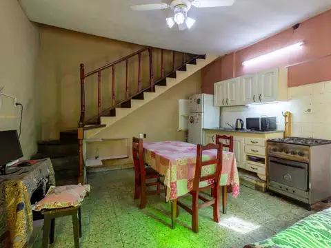 Casa 4 ambientes con 1 baño