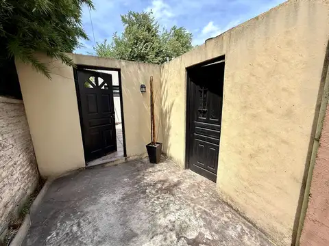 Casa en Venta en Moron, USD 99.000