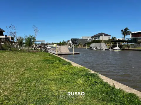 VENTA LOTE AL RÍO DE 903 M² SALIDA NAUTICA | BARRIO EL YACHT - NORDELTA