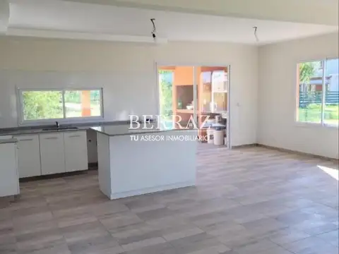 Casa en Venta en Santa Isabel, USD 169.000