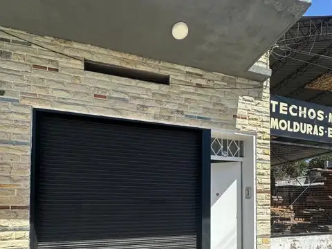 Av. Pte Juan D. Peron 2900