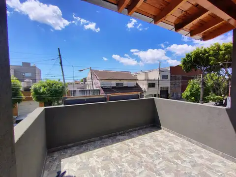 DUPLEX 3 AMBIENTES A ESTRENAR AL FRENTE CON BALCÓN – VILLA BALLESTER
