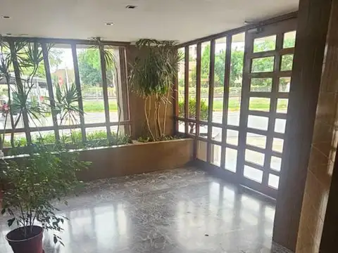 Departamento en Venta con 3 cocheras