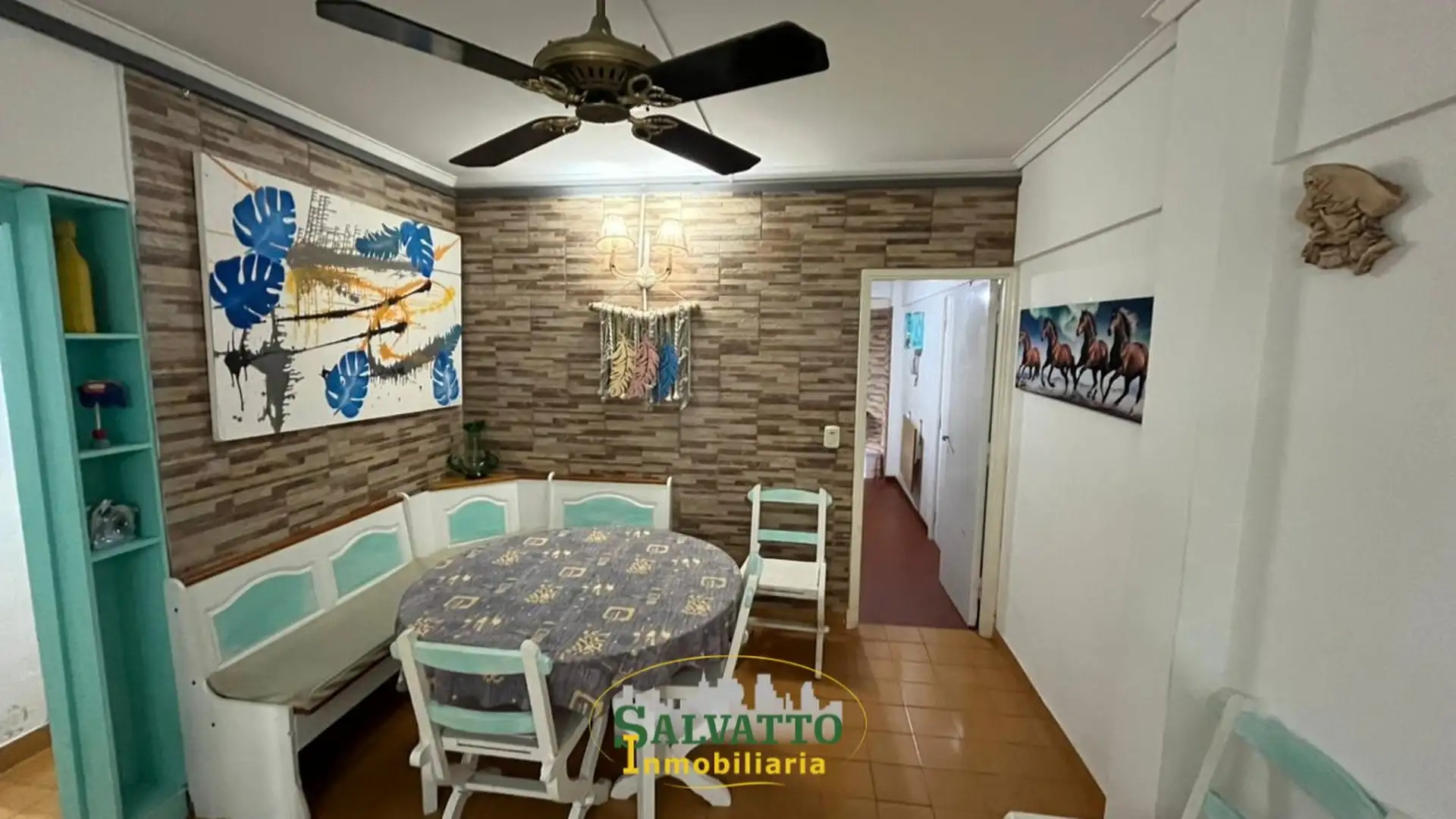 Departamento de 3 ambientes con cochera a 1 cuadra del mar Punta Mogotes