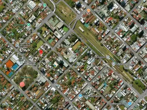 Terreno en Venta, FOS 6