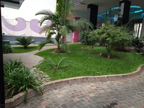 T Espora 100, Piso 4