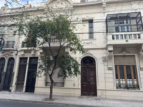 Venta Ph 7 ambientes Balvanera