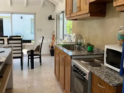 Alquiler Casa en Club de Campo Los Rosales 4 Dormitorios Canning 100