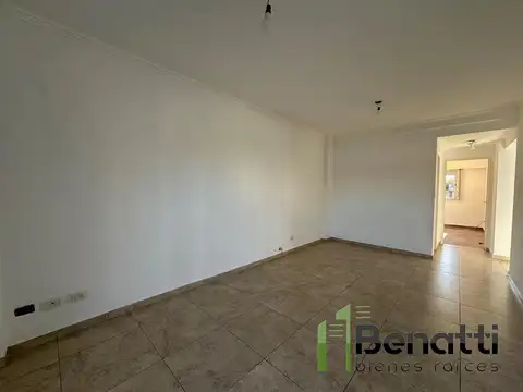 Departamento en Alquiler en Lomas Del Mirador, $ 480.000