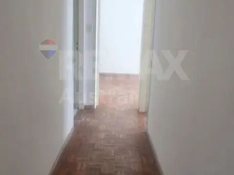 Departamento 5 ambientes con 1 baño