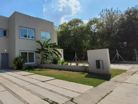 Casa - Venta - Argentina, San Miguel - Gustavo Flaubert 1300