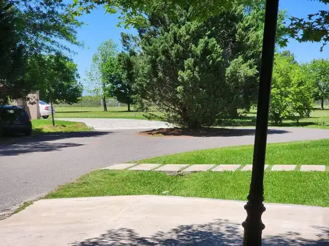 Terreno en Venta en Los Alcanfores, USD 80.000