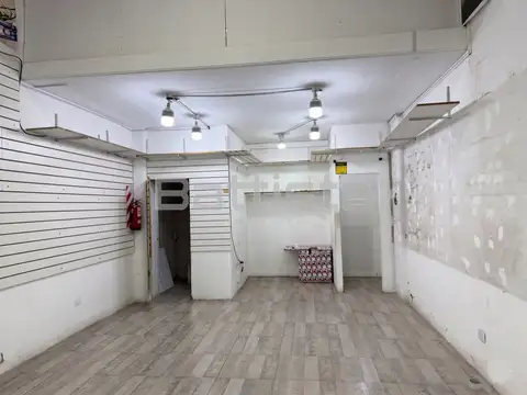 Local en Alquiler en Ramos Mejia, $ 1.950.000