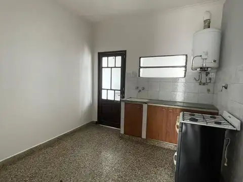 Depto Tipo Casa en Alquiler de 2 dormitorios