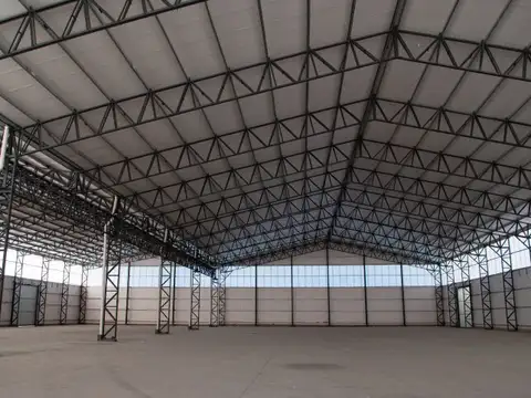 Centro Logístico 10.500 m² - Autopista a Buenos Aires Km 3