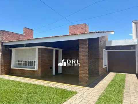 Recta Martinolli  al 8100. Villa Belgrano. Casa en venta