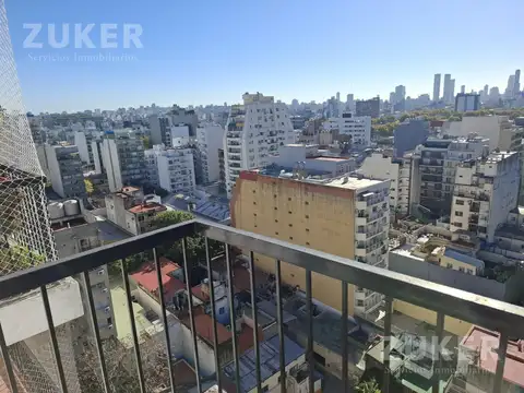 Departamento 3 ambientes Piso Alto en Venta en Villa Crespo