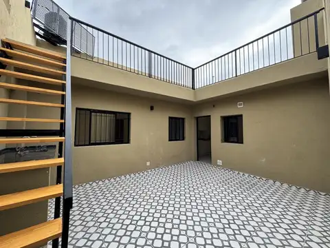 PH a estrenar 2 dormitorio patio y terraza en Echesortu
