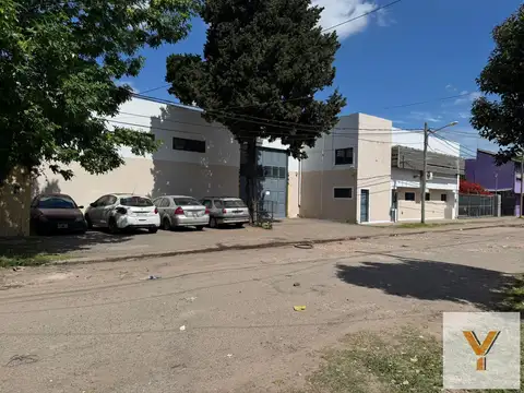 Santa Lucia e/ Avenida Intendente Carlos Ratti y Lisandro De La Torre