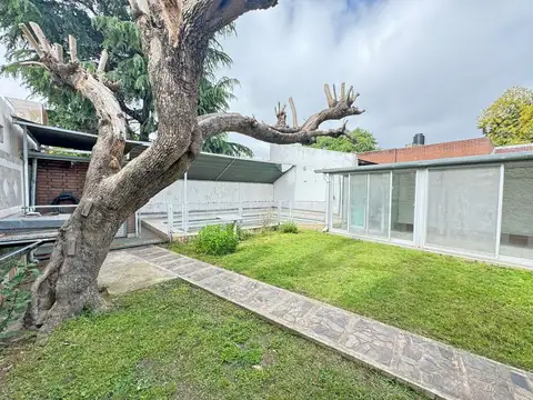 Casa en Alquiler en Alberdi, $ 1.500.000