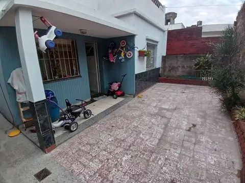 Casa en Venta en Caseros, USD 82.000