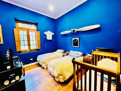 Venta Casco de Estancia de 8 Hectareas en Lobos