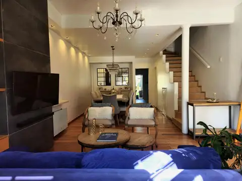 Casa en Venta en Villa Sarmiento, USD 169.000